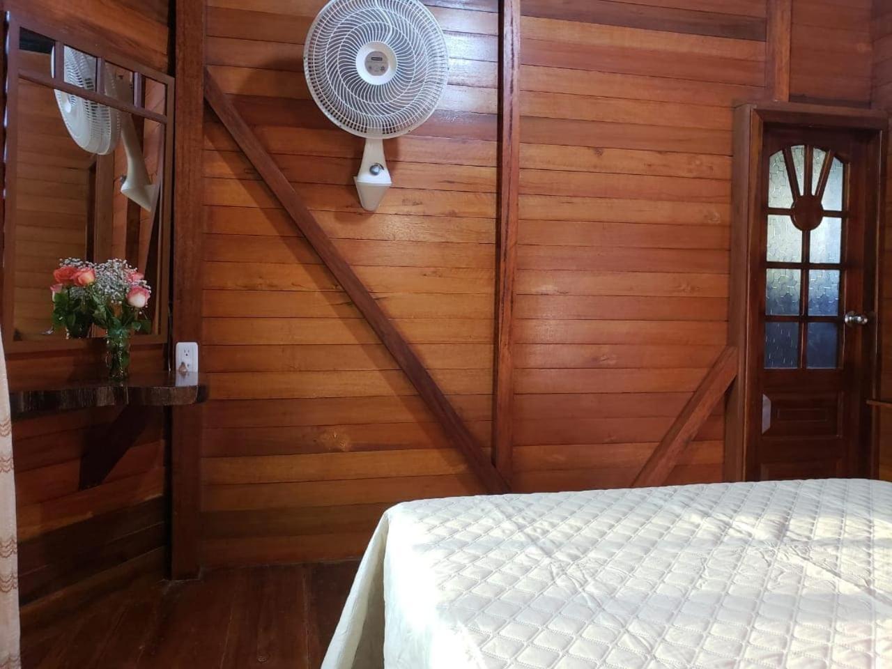 La Quinta Primavera Nueva Loja Extérieur photo
